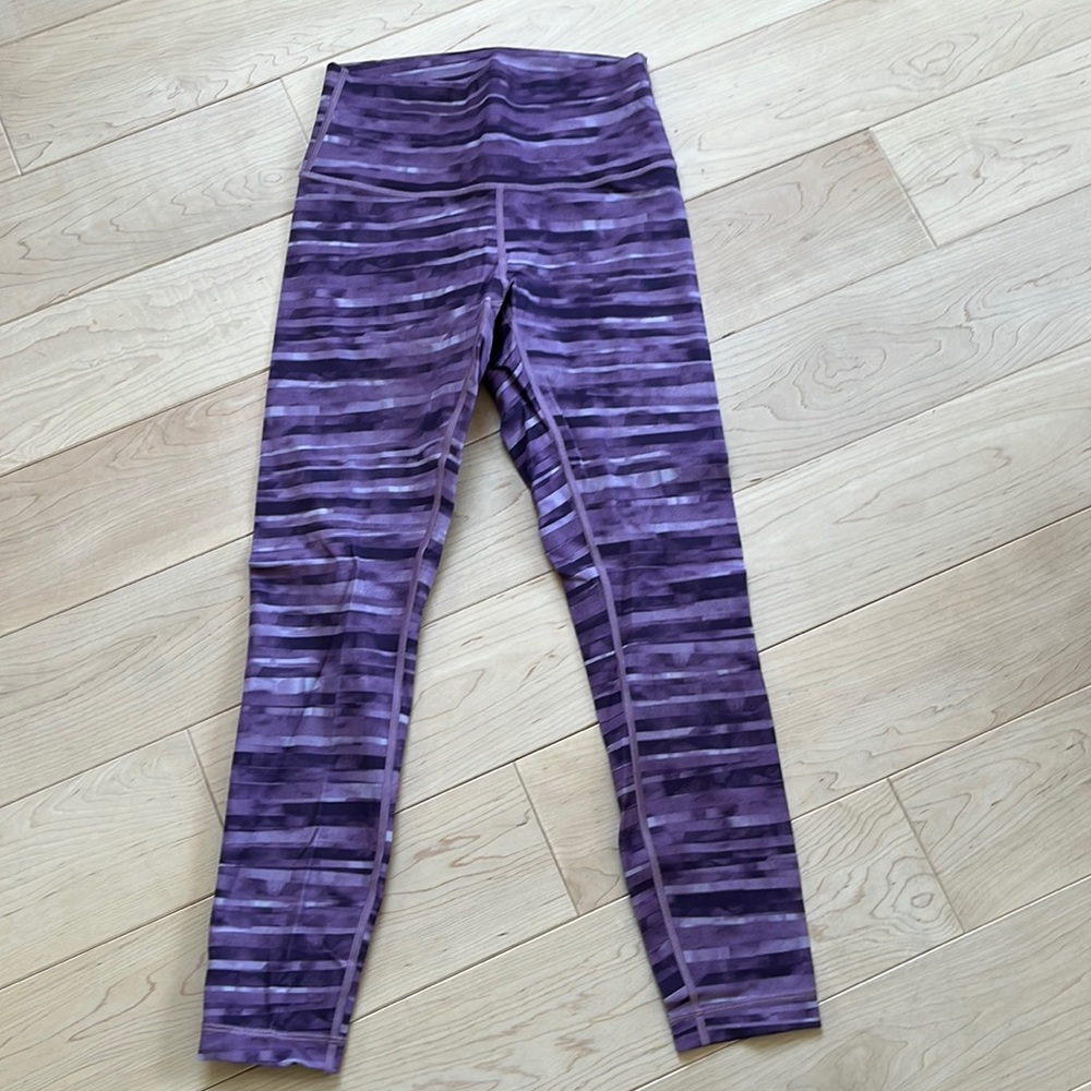Lululemon leggings excellent condition
